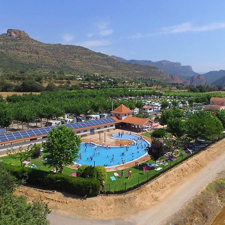 La Noguera Camping Sant Llorenc de Montgai Exterior photo